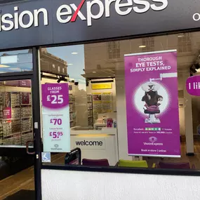 Bild von Vision Express Opticians - Reigate