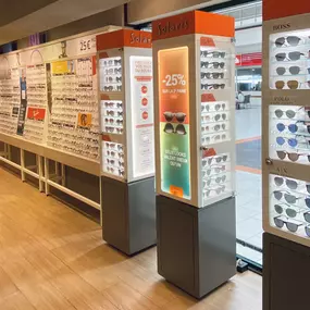 Bild von Opticien ST-ANDRÉ-LES-VERGERS Générale d'Optique