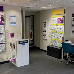 Bild von Vision Express Opticians - Launceston