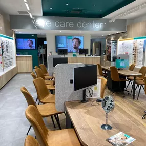 Bild von Pearle Opticiens Sint Niklaas - Waasland Shopping (+contact lens center)