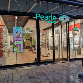 Bild von Pearle Opticiens Almere - Stationsstraat