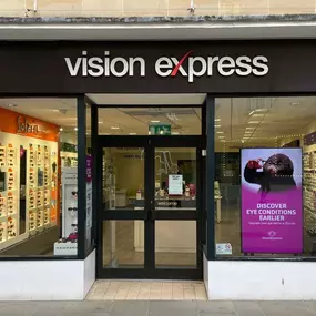 Bild von Vision Express Opticians - Bath