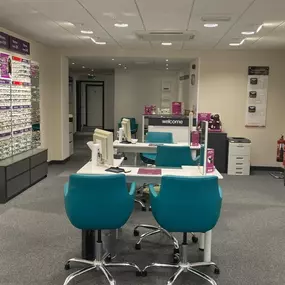 Bild von Vision Express Opticians - Dorchester