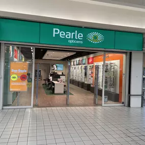 Bild von Pearle Opticiens La Louvière - Shopping Cora