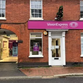 Bild von Vision Express Opticians - Godalming