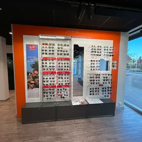 Bild von Pearle Opticiens Eindhoven - Heezerweg