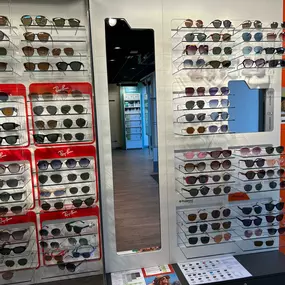 Bild von Pearle Opticiens Eindhoven - Heezerweg