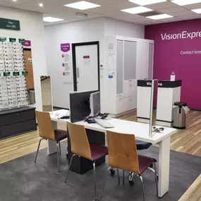 Bild von Vision Express Opticians at Tesco - Hanley, Clough Street