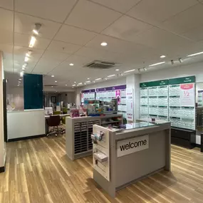 Bild von Vision Express Opticians - Gloucester