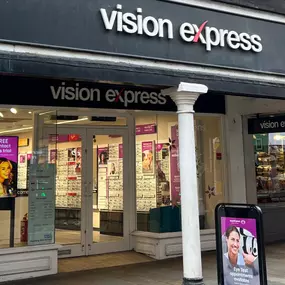 Bild von Vision Express Opticians - Winchester