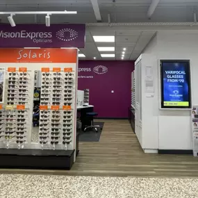 Bild von Vision Express Opticians at Tesco - Milton Keynes, Kingston