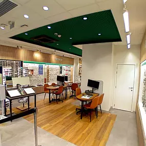 Bild von Pearle Opticiens Ixelles - Brussel (+contact lens center)