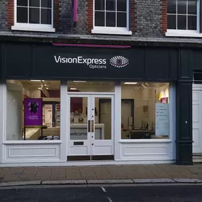 Bild von Vision Express Opticians - Newport, Isle of Wight