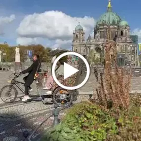 Bild von Berlin Rikscha & Bier Bike Tours- Leo Rickshaw Tours