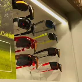 Bild von GENERALE D'OPTIQUE LEZIGNAN CORBIERES -  OPTICIENS DEPUIS 35 ANS - Spécialiste verres progressifs/adaptation lentilles de contact