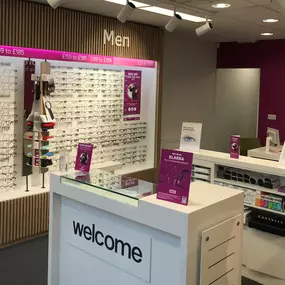 Bild von Vision Express Opticians - Bexhill