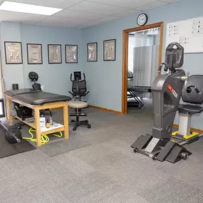 Physical Therapy Equipment at Carey Chiropractic Bobcat Physical Therapy building in Athens OH