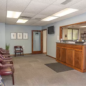 Lobby of Carey Chiropractic Bobcat Physical Therapy in Athens OH