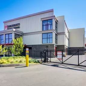 Electronic Gate Entry at Security Public Storage in NW Portland, OR