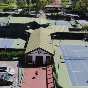 Welcome to LNRC, your family owned local destination for tennis, fitness and social outings.