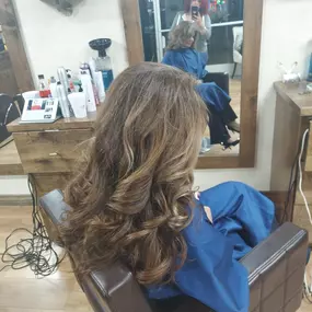 Ana's Beauty Studio -Ombré color