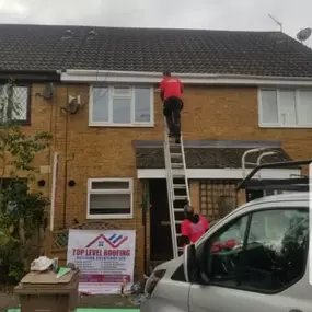 Bild von Top Level Roofing And Building Solutions LTD