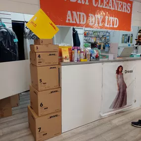 Bild von DHL Express Service Point (JSR Dry Cleaners & DIY)