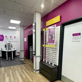 Bild von Vision Express Opticians at Tesco - Hayes