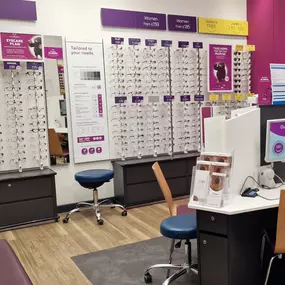 Bild von Vision Express Opticians at Tesco - Slough Brunel