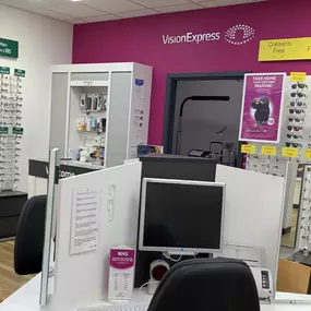 Bild von Vision Express Opticians at Tesco - Twickenham