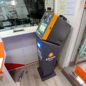 Bild von CoinFlip Bitcoin ATM - Copias y Flyers Low Cost Madrid Centro (Centro)