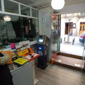 Bild von CoinFlip Bitcoin ATM - Copias y Flyers Low Cost Madrid Centro (Centro)