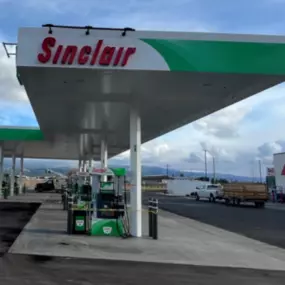 Sinclair gas station fueling island