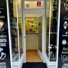 Bild von CoinFlip Bitcoin ATM - Compro Oro Abierto (Retiro)