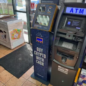 Bild von CoinFlip Bitcoin ATM - Luke's Convenience Store (Braintree)