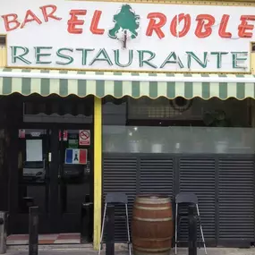 Restaurante_bar_El_Roble_Pinto.jpg