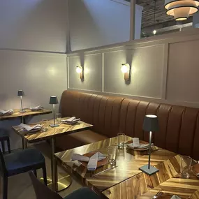 Celebrated Chef Jonathan Lundy and Certified Sommelier TJ Cox will open 3TEN in Fall 2024 serving world cuisine, cocktails, and wine. Intercontinental flavors will add to the vibrant dining scene in downtown Lexington's West Short Street corridor.