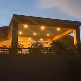 Add shade and style with expert patio builders Phoenix homeowners trust.