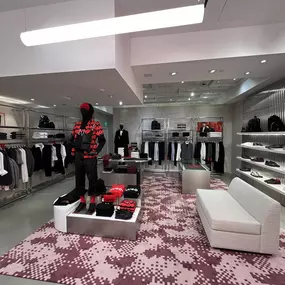 Bild von HUGO Store - La Plaza