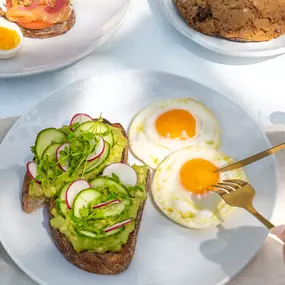 Avocado Smash With Over-Easy Eggs