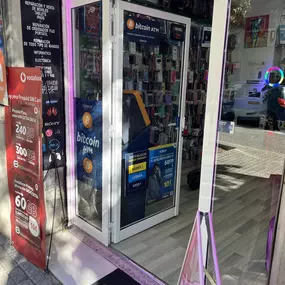 Bild von CoinFlip Bitcoin ATM - Right Way Mobile (L'Eixample)