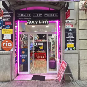 Bild von CoinFlip Bitcoin ATM - Right Way Mobile (L'Eixample)