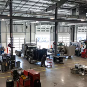 Hunter Truck - Scranton service bays