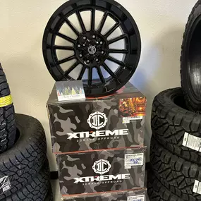 Bild von Peak Tire and Wheel