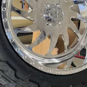 Bild von Peak Tire and Wheel