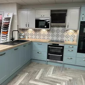 Bild von RJR Kitchen and Bedroom Design Ltd