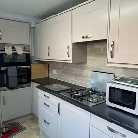 Bild von RJR Kitchen and Bedroom Design Ltd