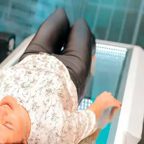 Bild von EXOmassage - Magnet Massage Lymphdrainage & Therapie at Central - Physio Wellness Magnetfeldtherapie Bioresonanz Fitness