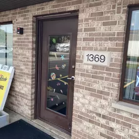 Tom & Ed's Autobody in Beecher – Main Entry Door Signage at Tom & Ed's Autobody