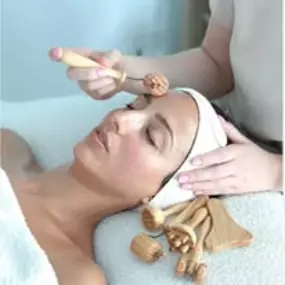 esteticabeatrizmomaderoterapia.jpg